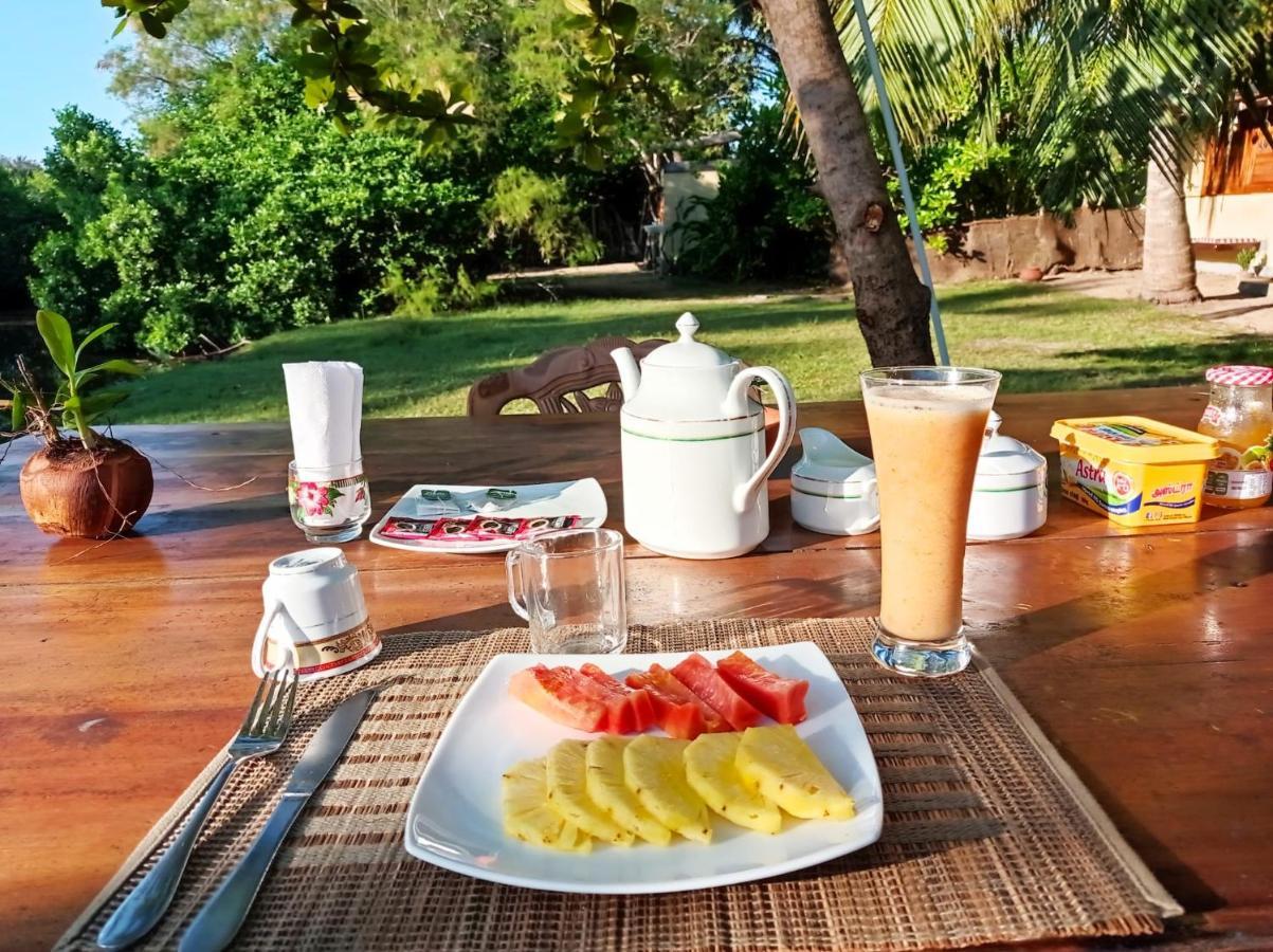 Kite House Cafe Bed & Breakfast Kalpitiya Exterior photo