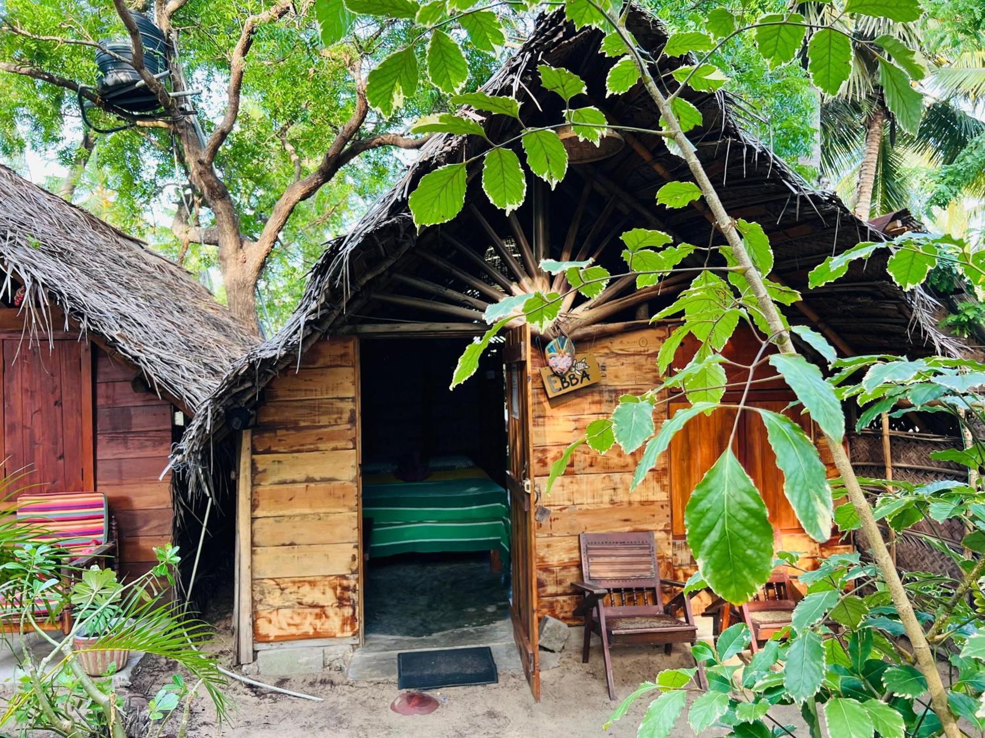 Kite House Cafe Bed & Breakfast Kalpitiya Exterior photo